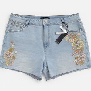 ✨ High-Rise Floral Denim Shorts – NWT Stitch & Star